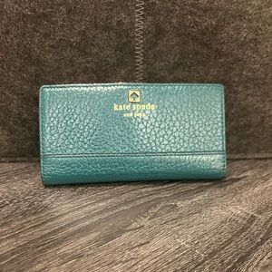 Green Kate Spade wallet